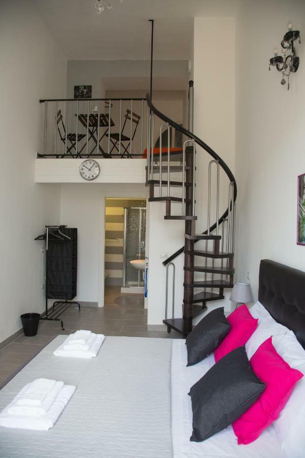 Vesuvius Luxury Suites 나폴리 외부 사진