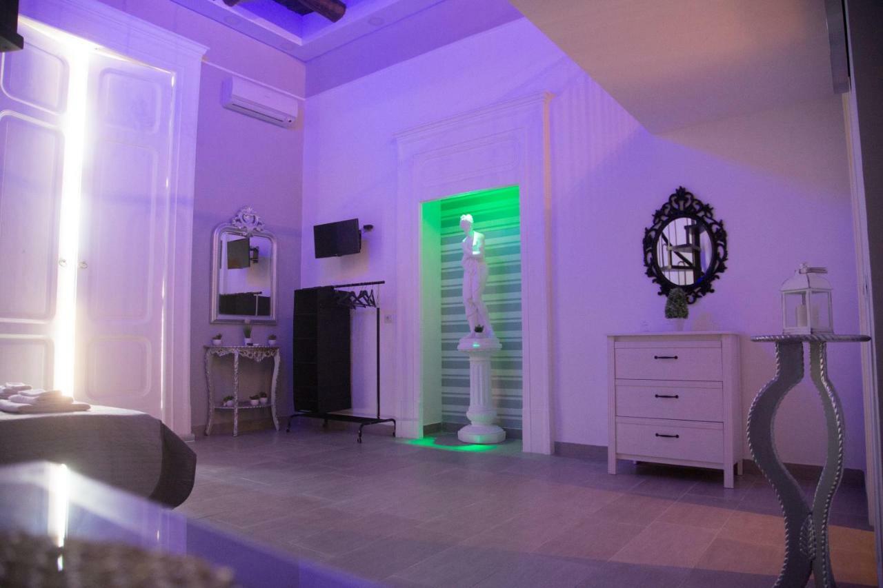 Vesuvius Luxury Suites 나폴리 외부 사진