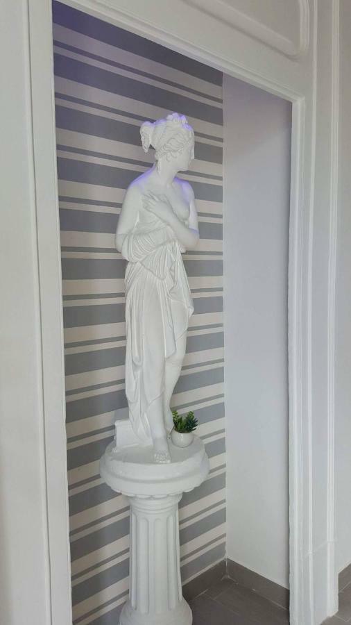 Vesuvius Luxury Suites 나폴리 외부 사진